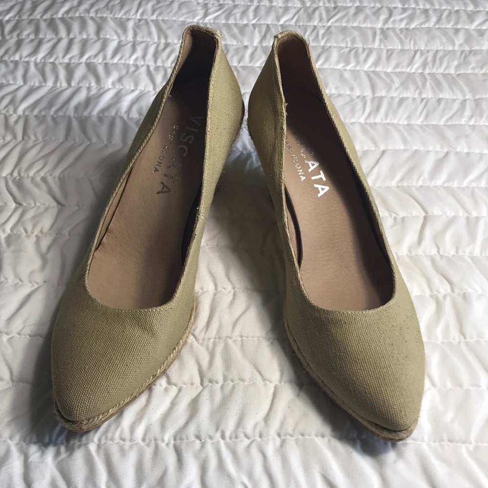 Viscata Barcelona Cream wedge espadrilles sz 39